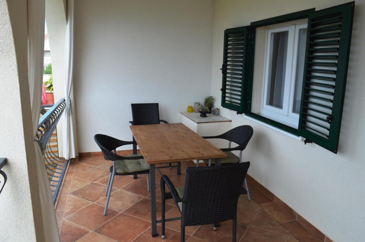 Apartments Starshine & Lighthouse روغوزنيكا المظهر الخارجي الصورة