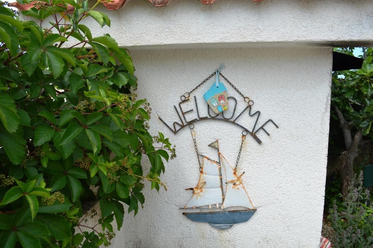 Apartments Starshine & Lighthouse روغوزنيكا المظهر الخارجي الصورة