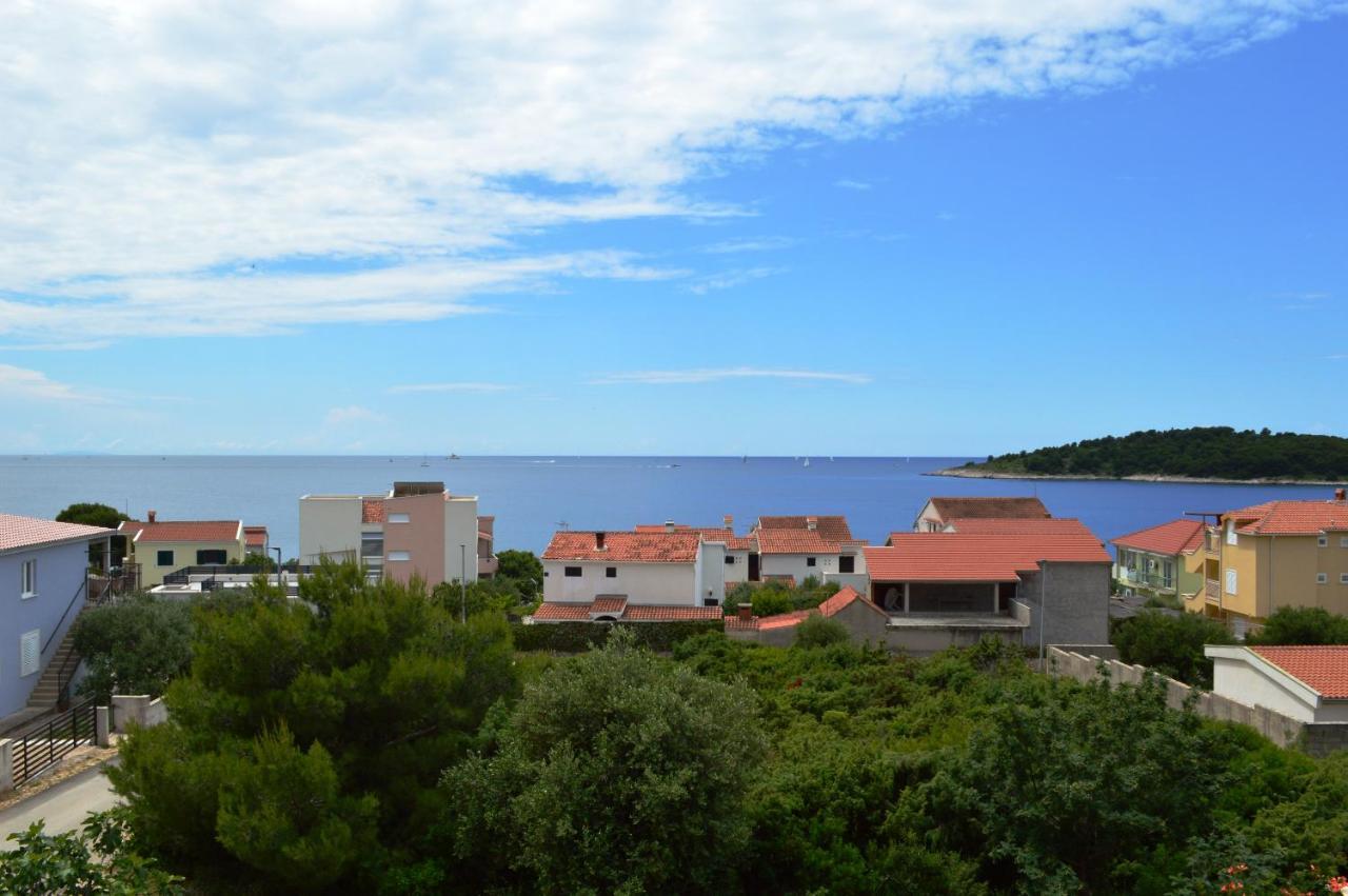 Apartments Starshine & Lighthouse روغوزنيكا المظهر الخارجي الصورة