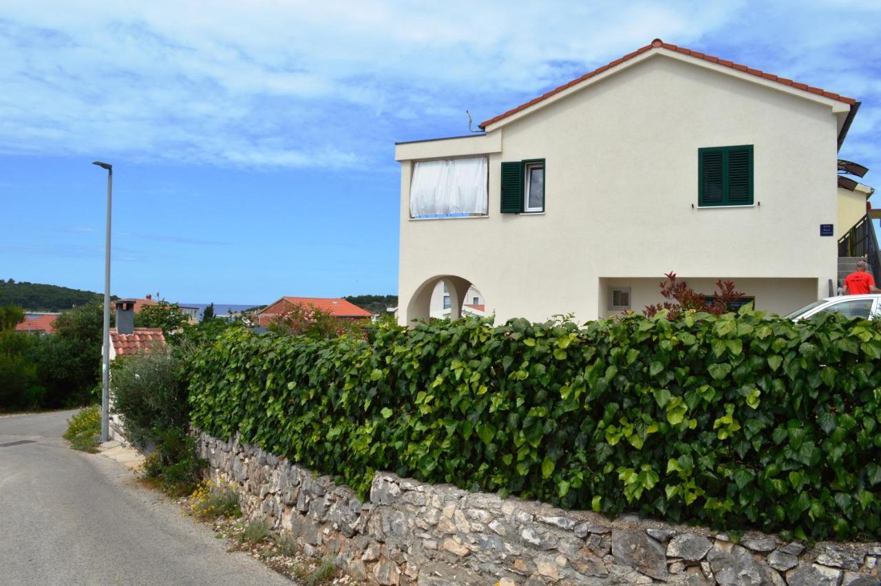 Apartments Starshine & Lighthouse روغوزنيكا المظهر الخارجي الصورة