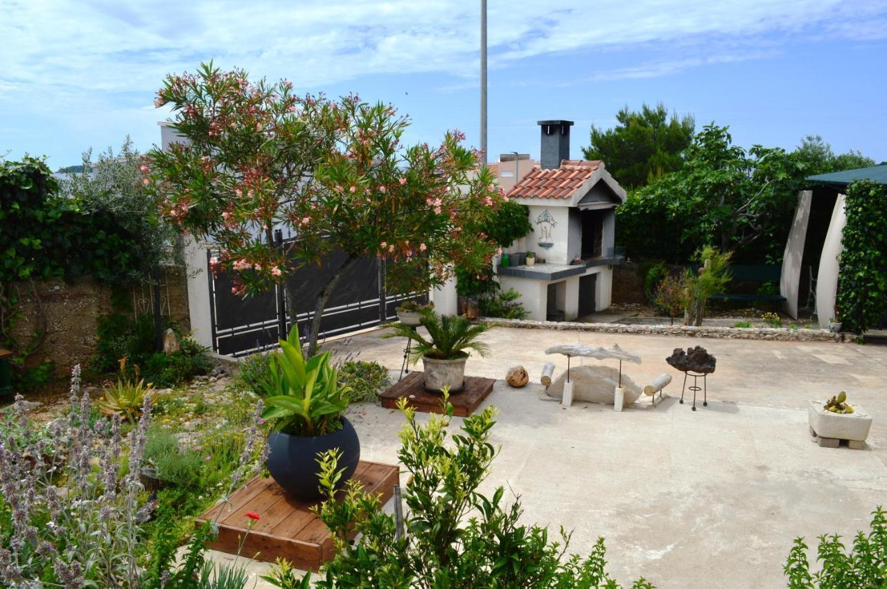 Apartments Starshine & Lighthouse روغوزنيكا المظهر الخارجي الصورة